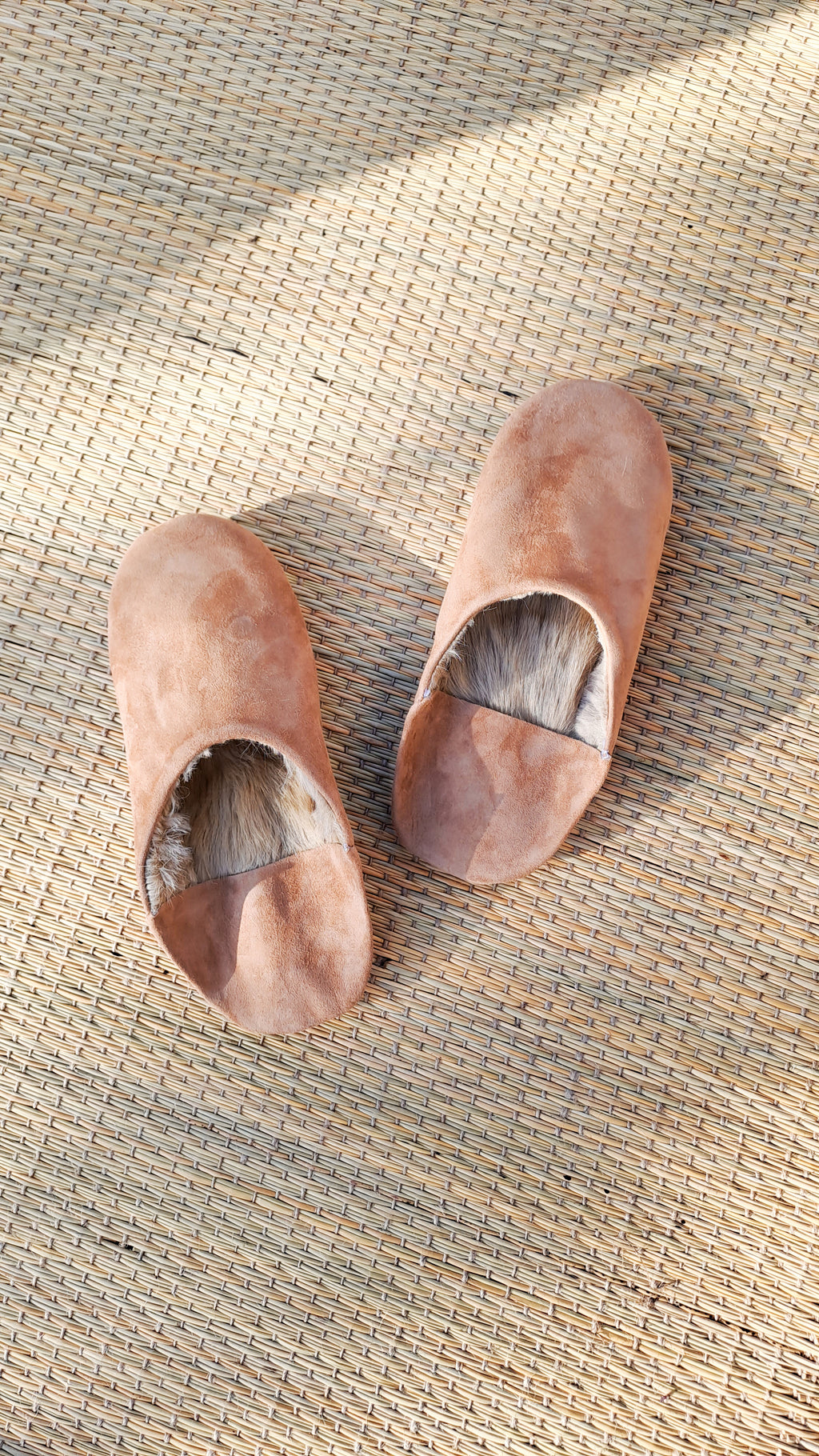 Suede fur online slippers